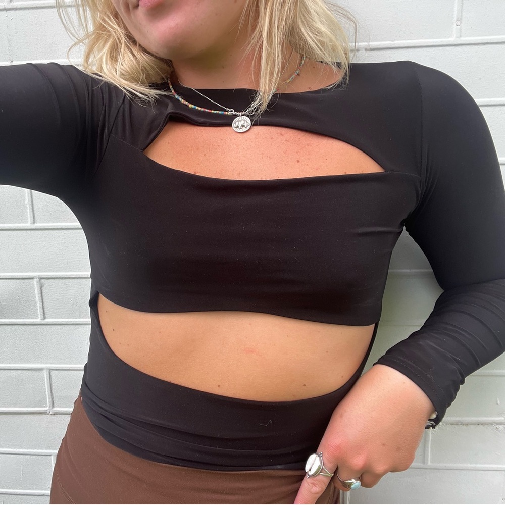 Long sleeve top